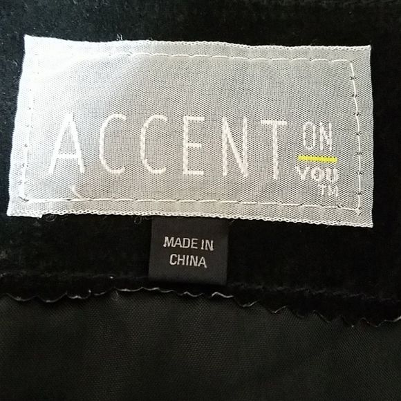 ACCENT ON YOU Leather Coat - Picture 10 of 11